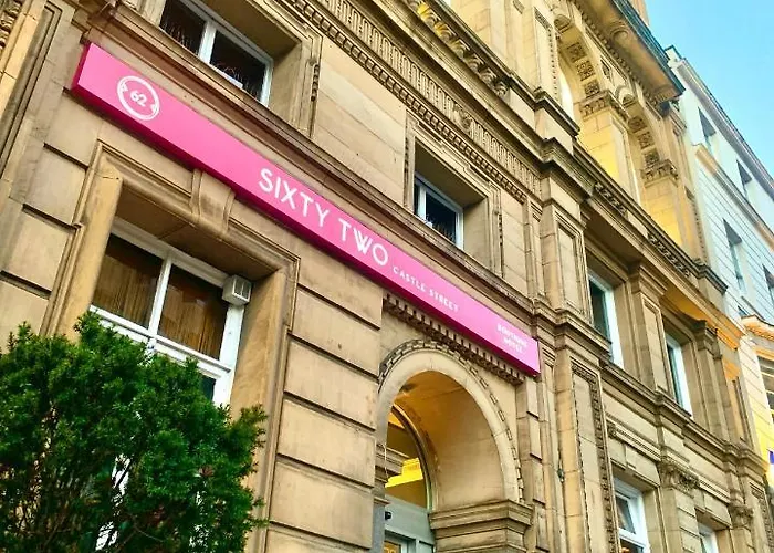 What are the best hotels near Royal Albert Dock Liverpool?