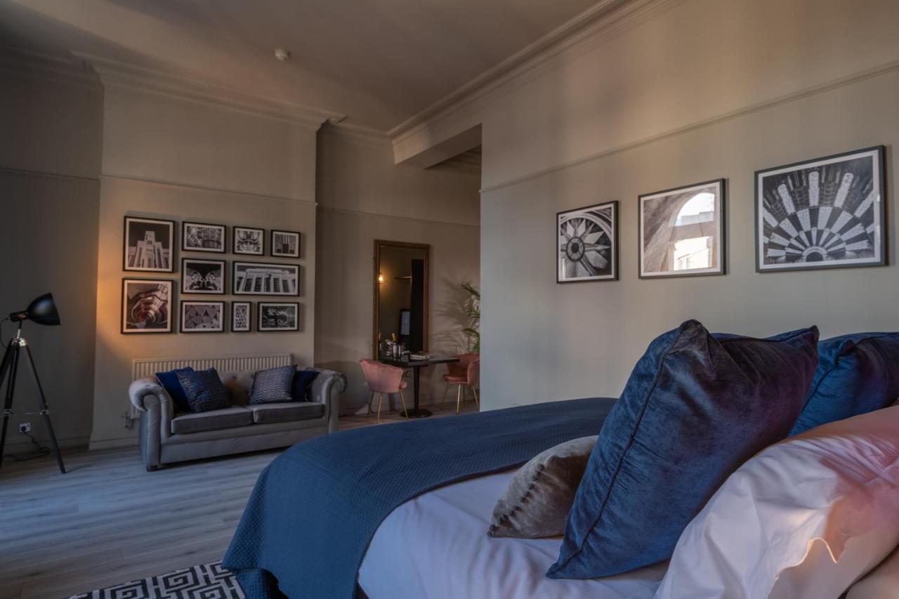 62 Castle Street Hotel 4*