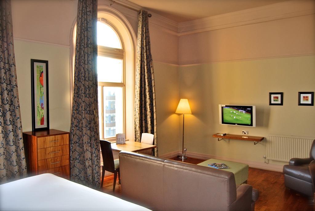 Hotel 62 Castle Street