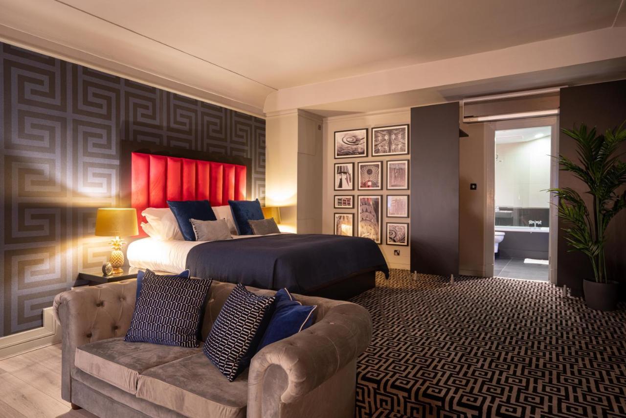 62 Castle Street Hotel 4*